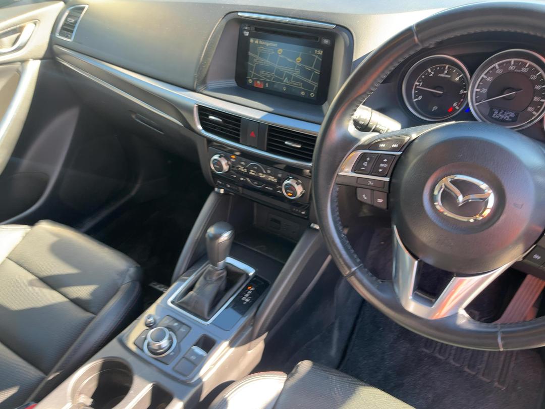 Photo '17' of Mazda CX-5