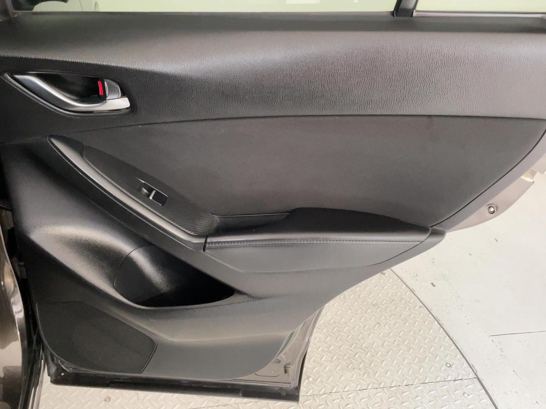 Photo '19' of Mazda CX-5