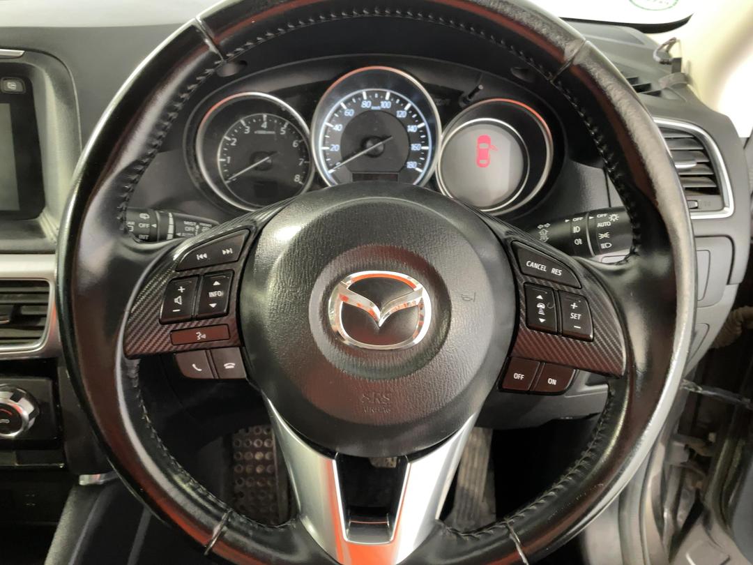 Photo '28' of Mazda CX-5