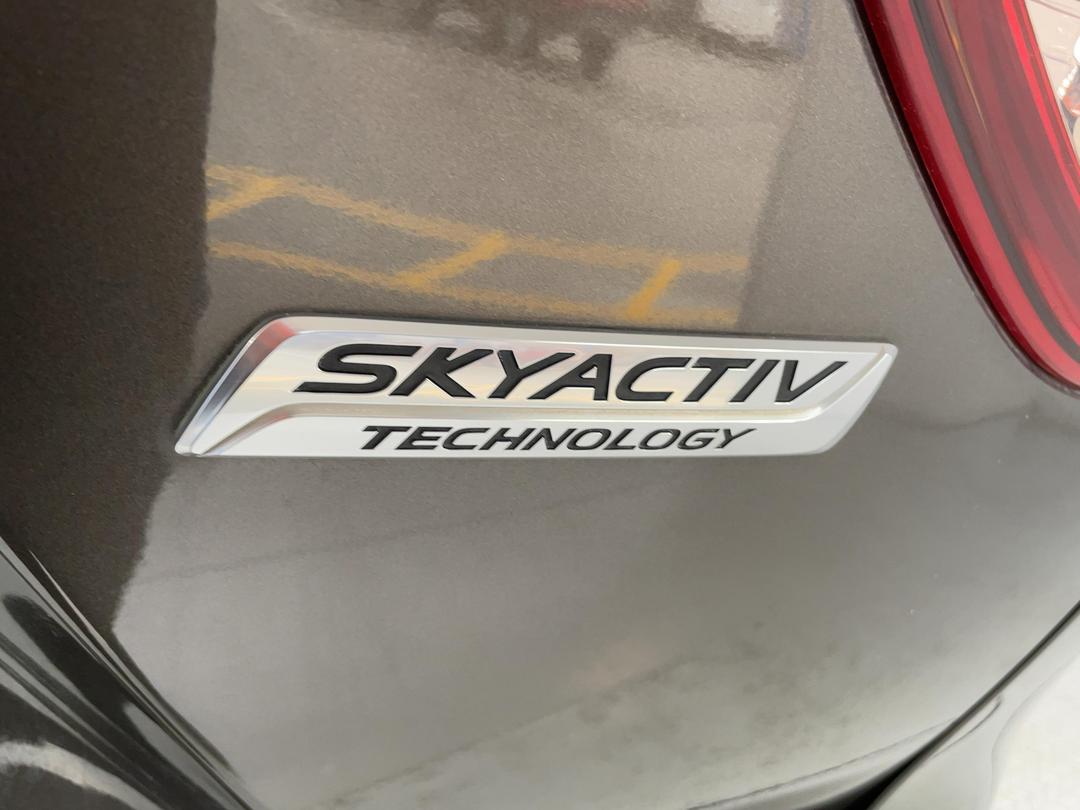 Photo '36' of Mazda CX-5