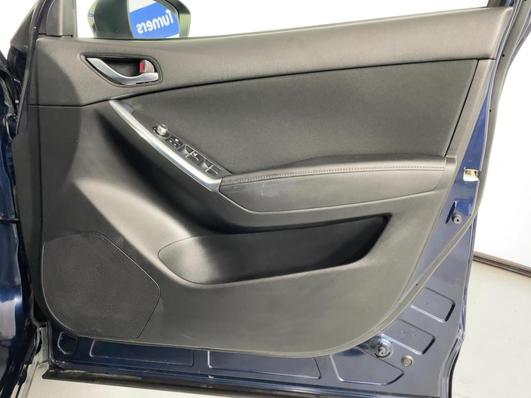 Photo '15' of Mazda CX-5