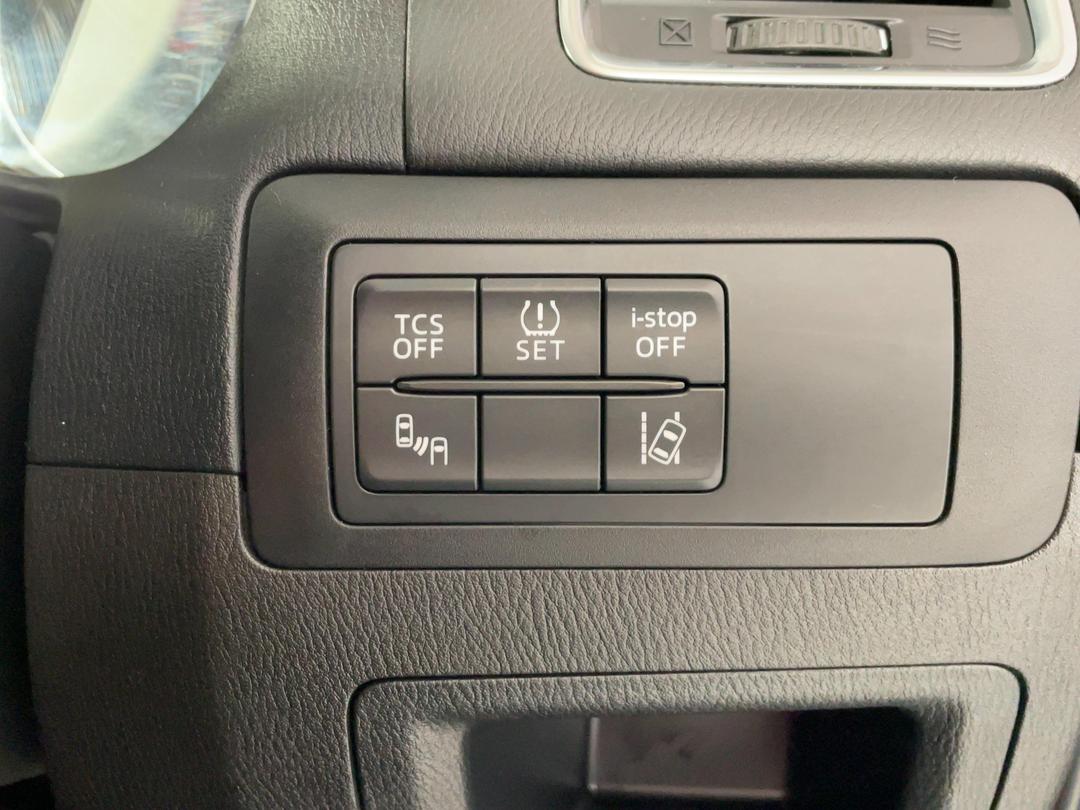 Photo '34' of Mazda CX-5