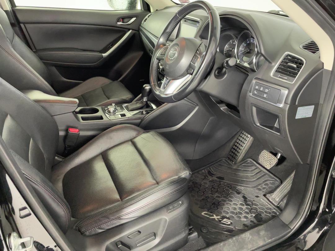 Photo '14' of Mazda CX-5 Photo '14' of Mazda CX-5
