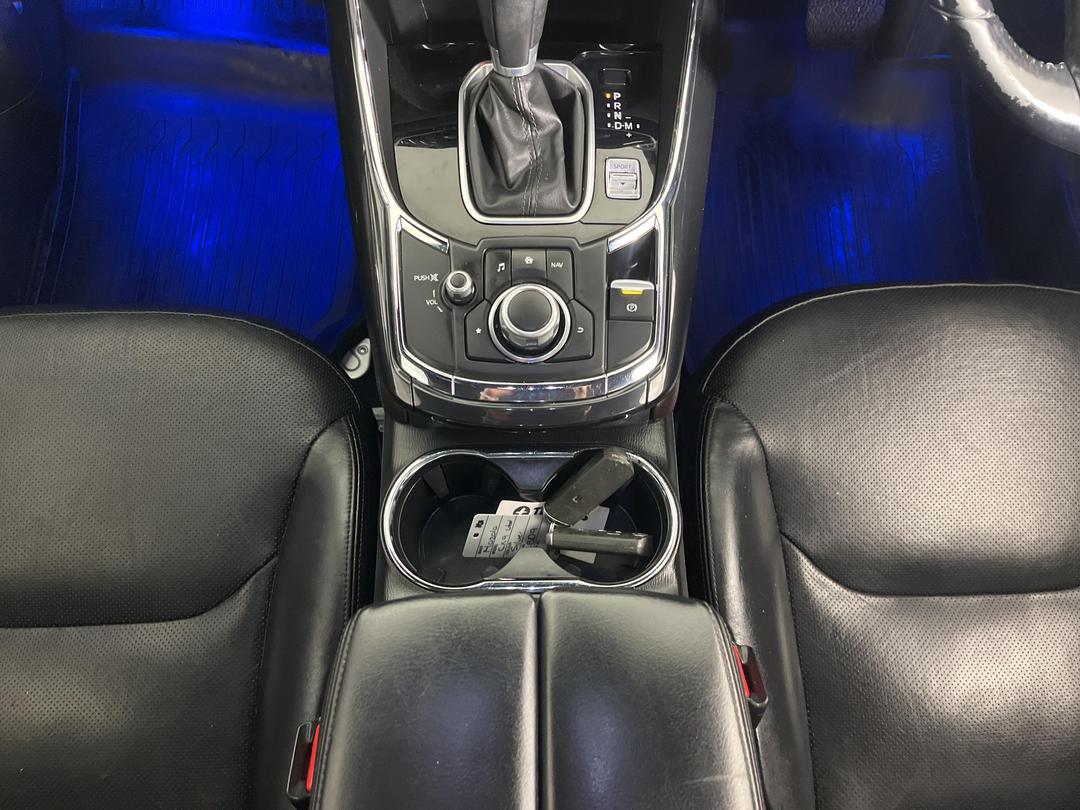 Photo '23' of Mazda CX-9