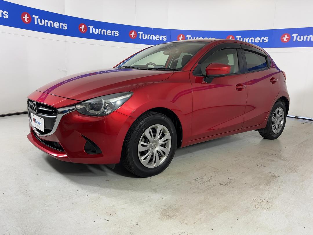 Photo '4' of Mazda Demio
