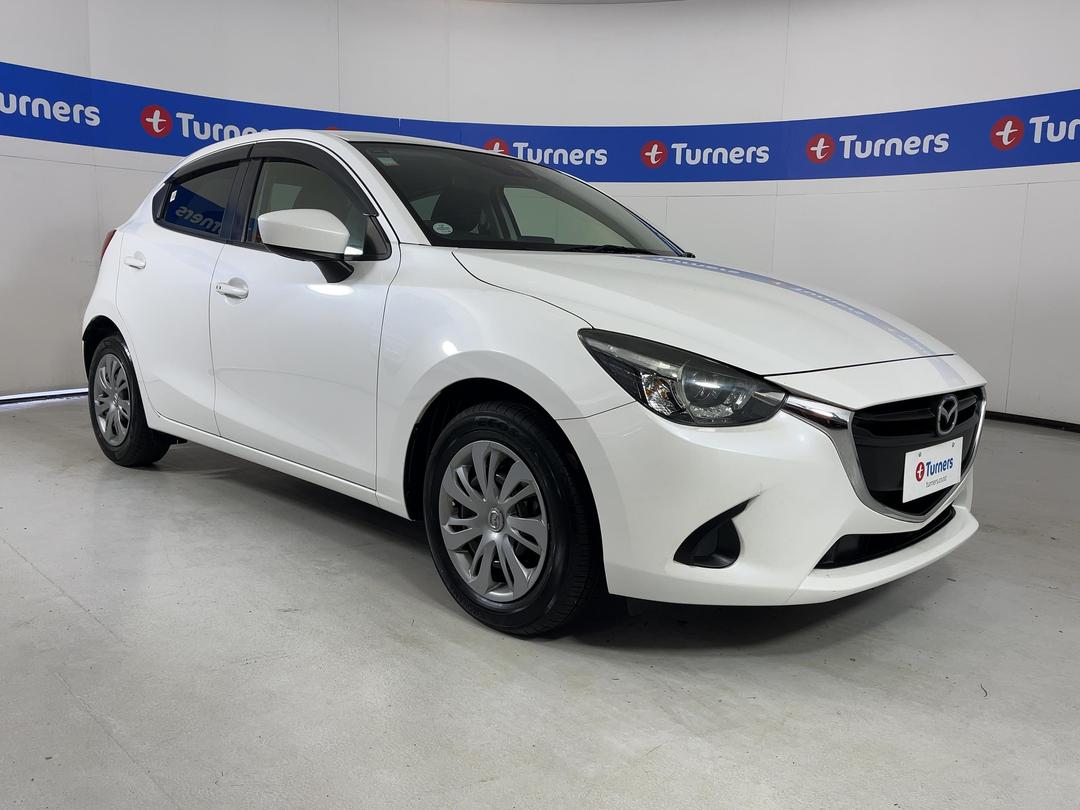 Photo '1' of Mazda Demio