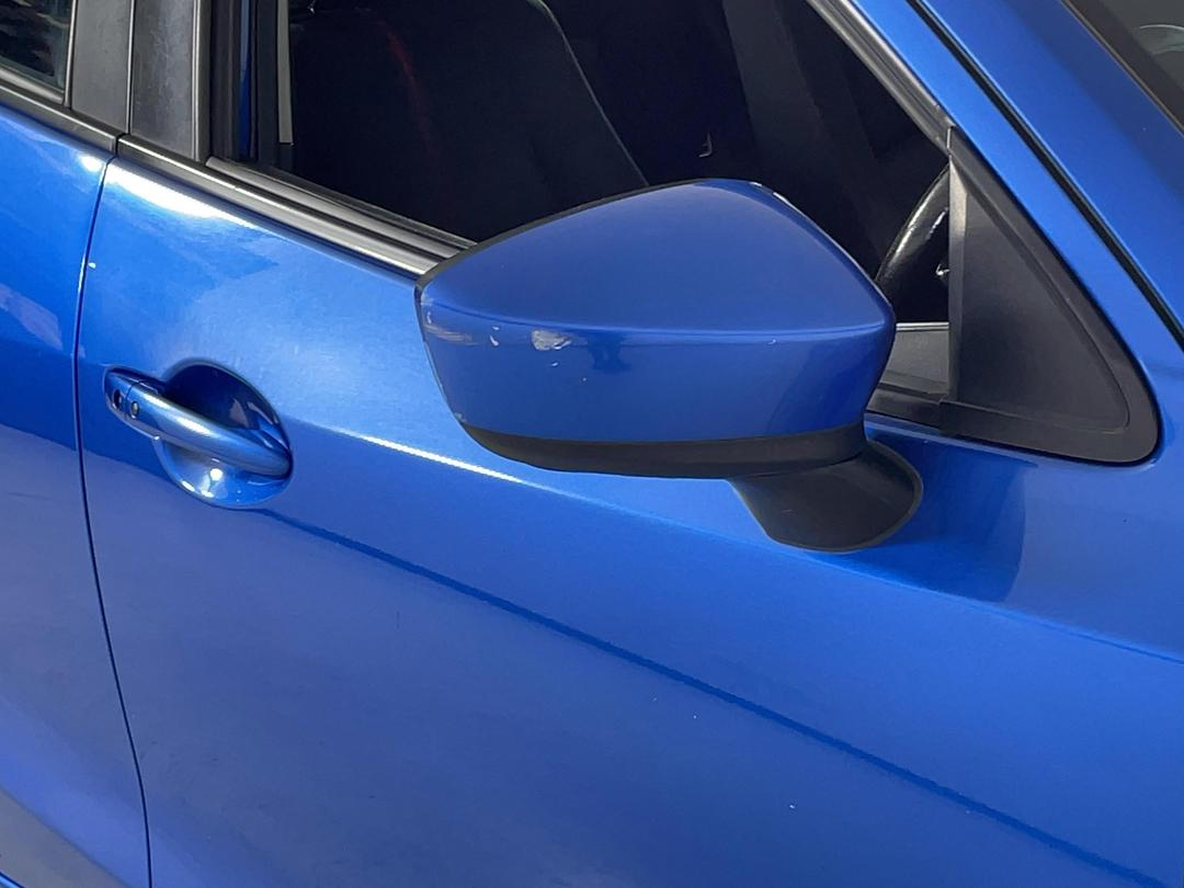 Photo '25' of Mazda Mazda2