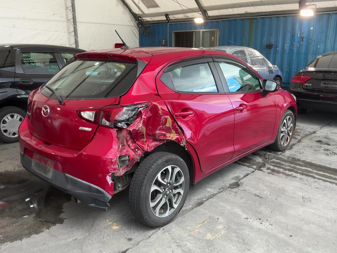 Photo '10' of Mazda Mazda2 GSX