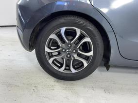 Photo '12' of Mazda Mazda2