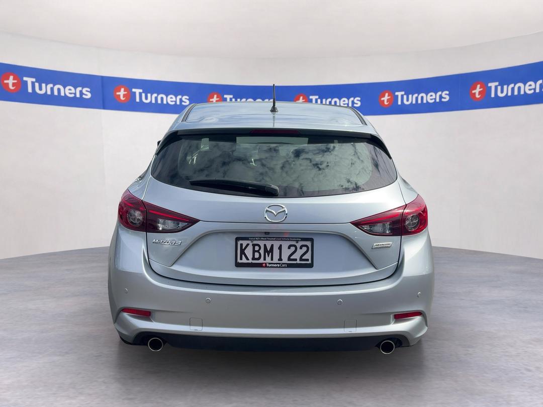 Photo '6' of Mazda Mazda3