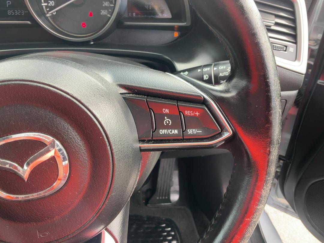Photo '26' of Mazda Mazda3