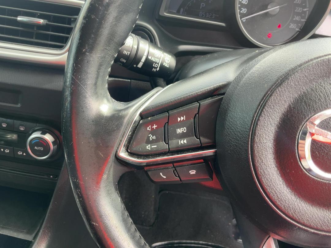 Photo '27' of Mazda Mazda3