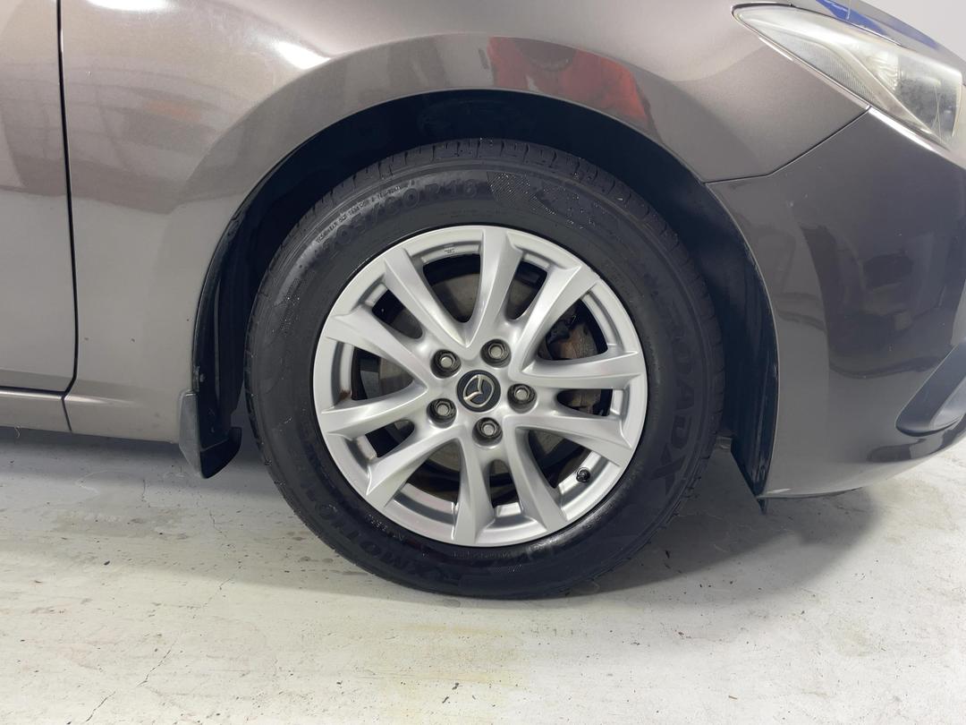 Photo '9' of Mazda Mazda3