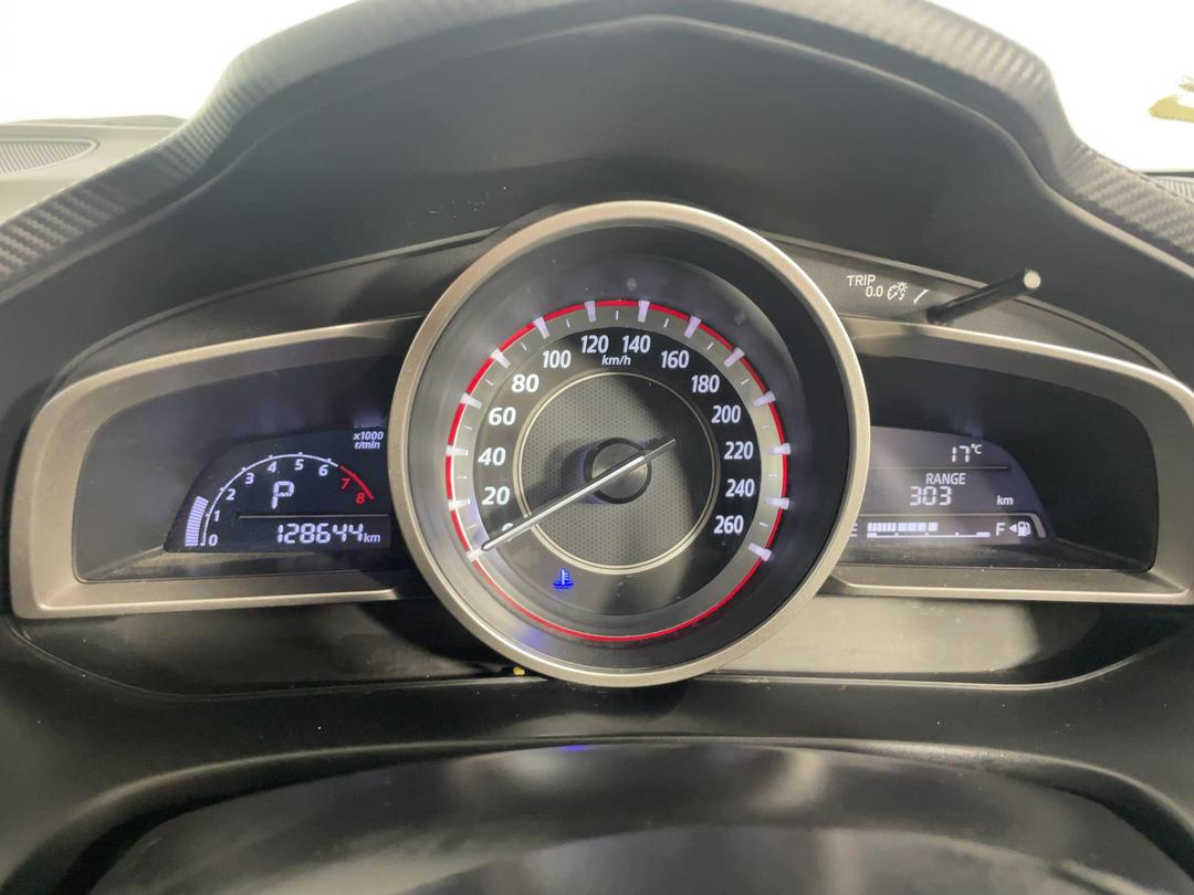 Photo '21' of Mazda Mazda3
