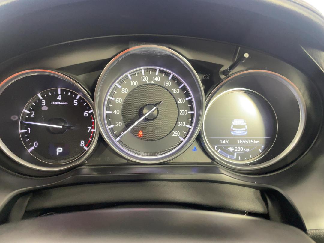 Photo '21' of Mazda Mazda6