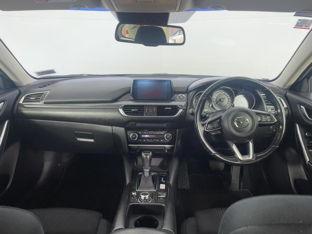 Photo '17' of Mazda Mazda6