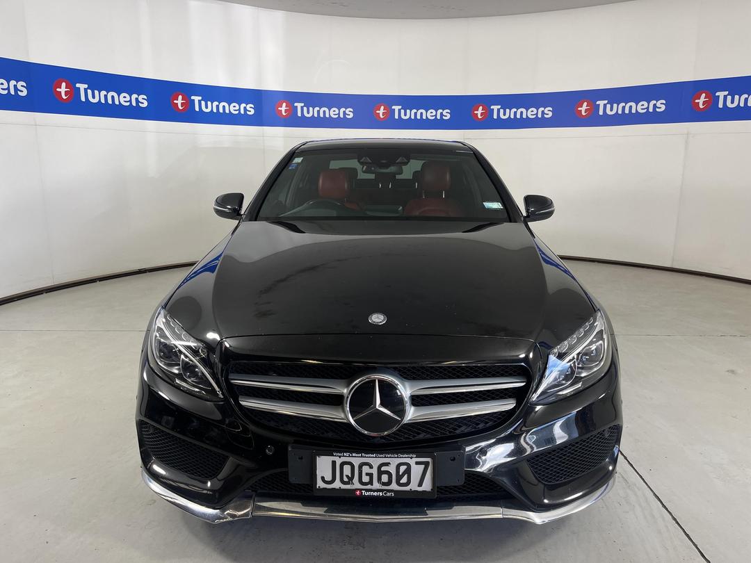 Photo '2' of Mercedes-Benz C-Class