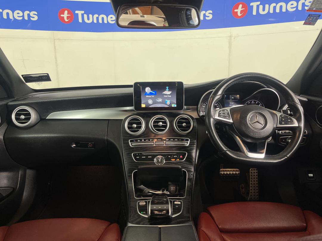 Photo '17' of Mercedes-Benz C-Class