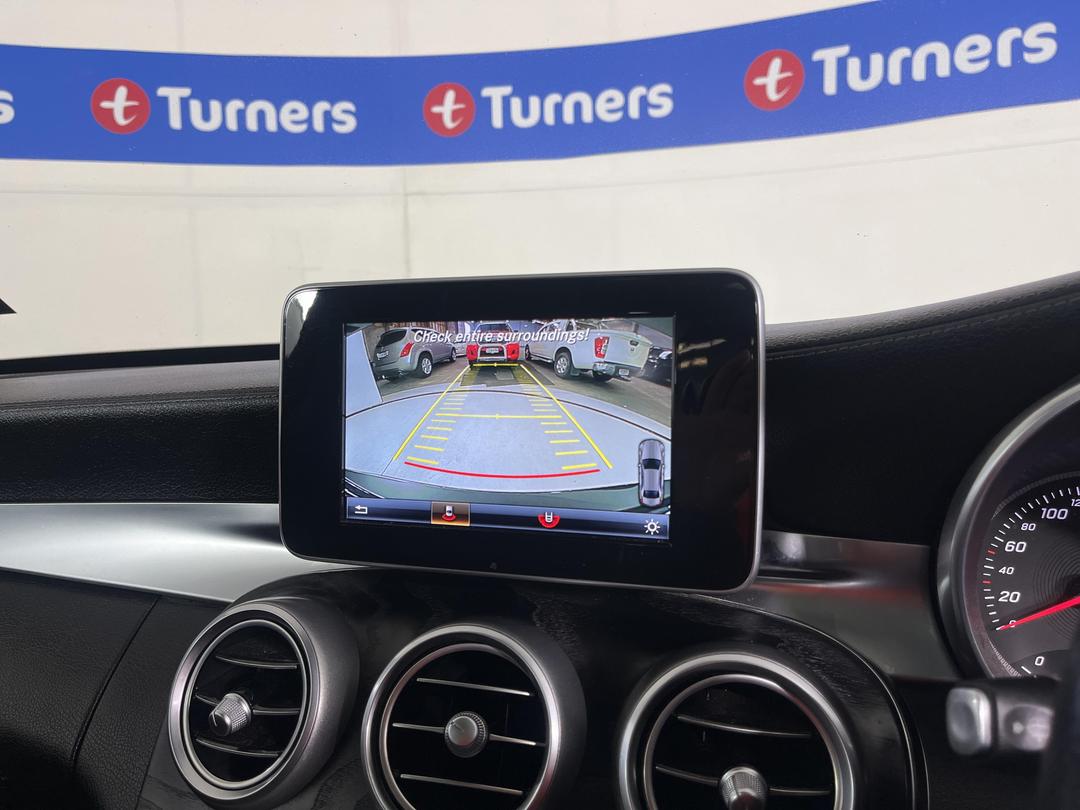 Photo '27' of Mercedes-Benz C-Class