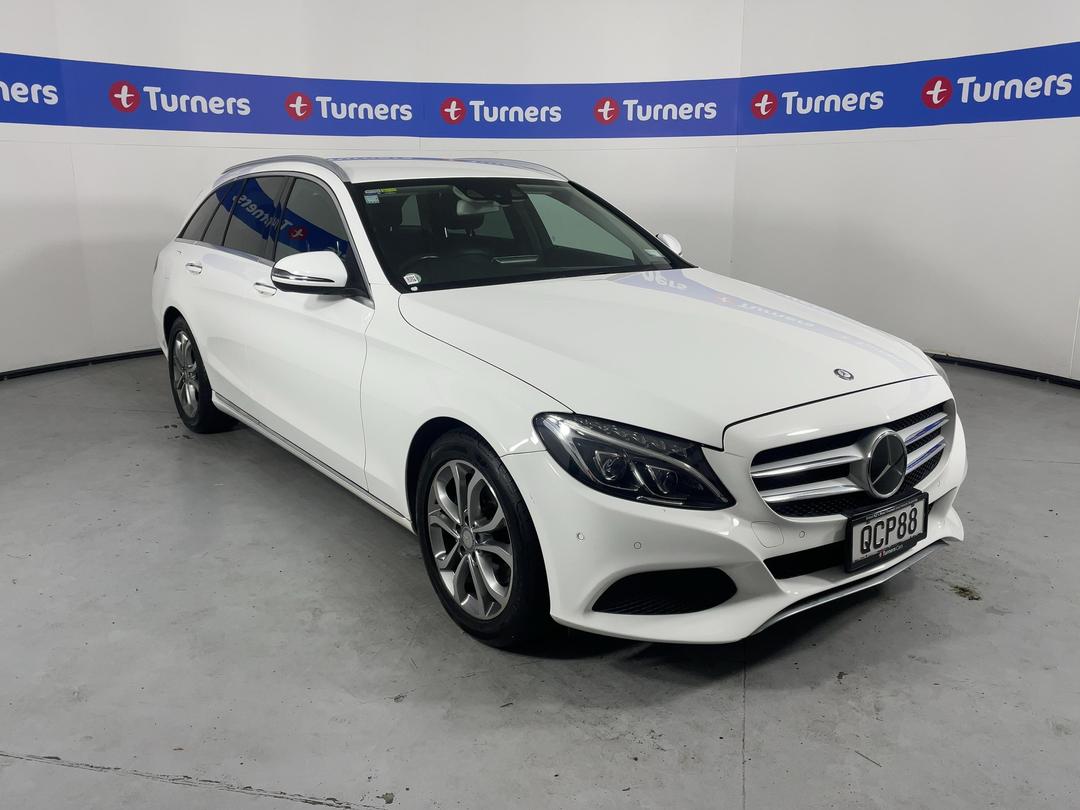 Photo '1' of Mercedes-Benz C200