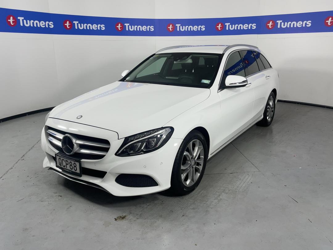 Photo '4' of Mercedes-Benz C200