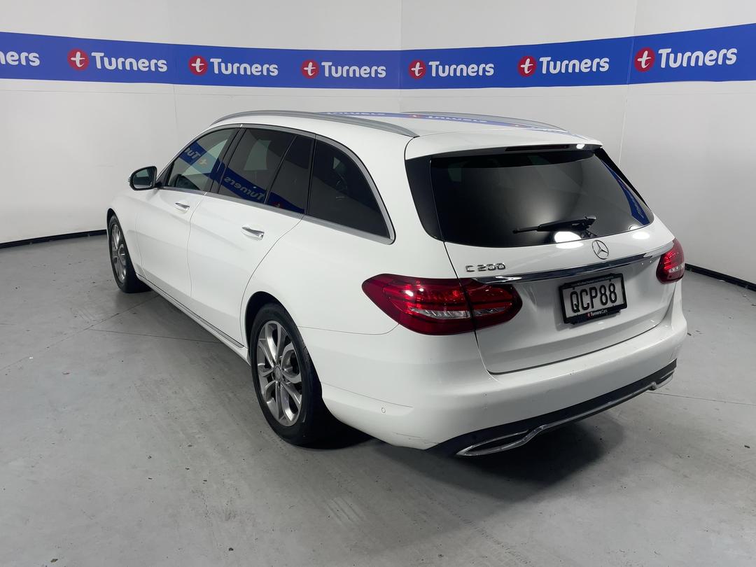 Photo '5' of Mercedes-Benz C200