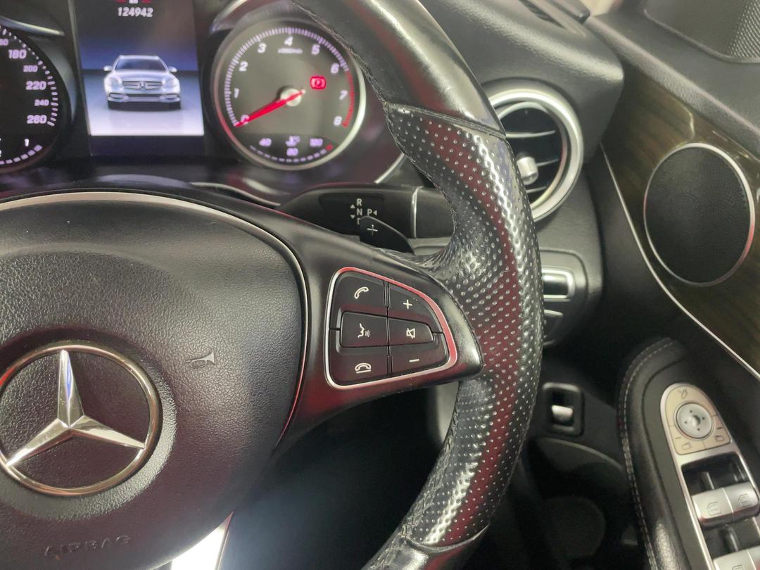 Photo '24' of Mercedes-Benz C200