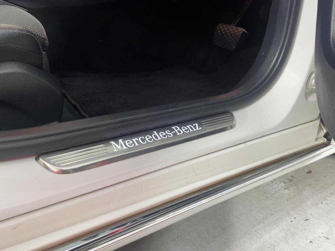 Photo '29' of Mercedes-Benz C200
