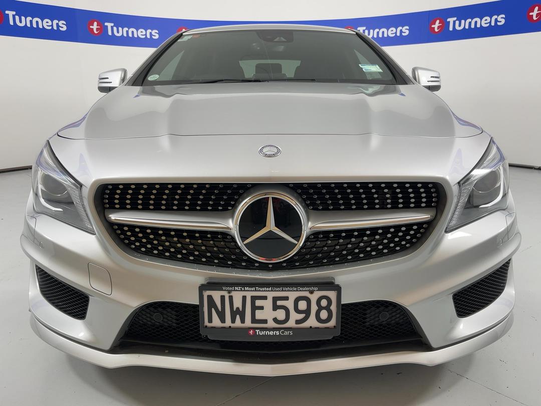 Photo '2' of Mercedes-Benz CLA