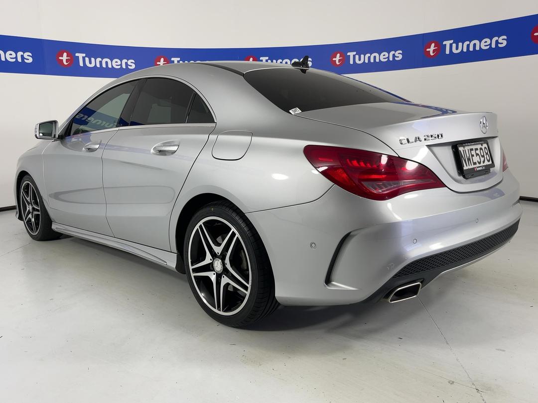 Photo '5' of Mercedes-Benz CLA