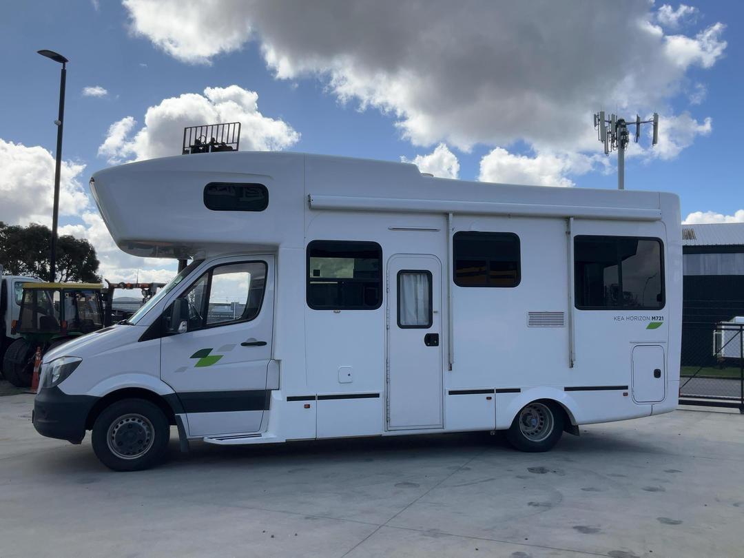 Photo '6' of Mercedes-Benz Sprinter C/C 513 CDI 4325 L Motorhome Photo '6' of Mercedes-Benz Sprinter C/C 513 CDI 4325 L Motorhome
