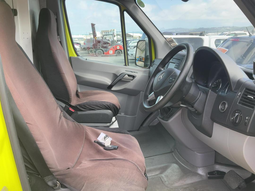 Photo '12' of Mercedes-Benz Sprinter 319L C/C 3.88T Photo '12' of Mercedes-Benz Sprinter 319L C/C 3.88T