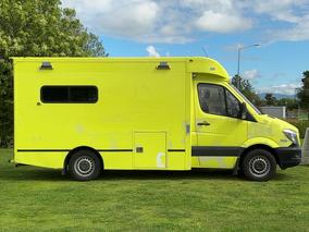 Photo '3' of Mercedes-Benz Sprinter C/C 319 CDI 3665 S Ambulance
