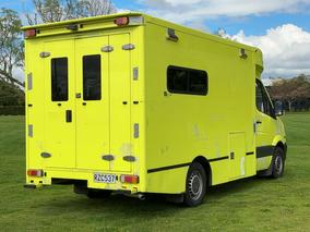 Photo '5' of Mercedes-Benz Sprinter C/C 319 CDI 3665 S Ambulance