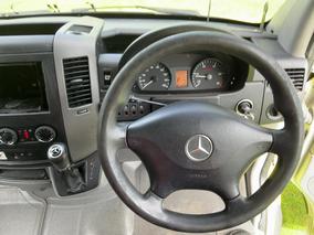 Photo '15' of Mercedes-Benz Sprinter C/C 319 CDI 3665 S Ambulance
