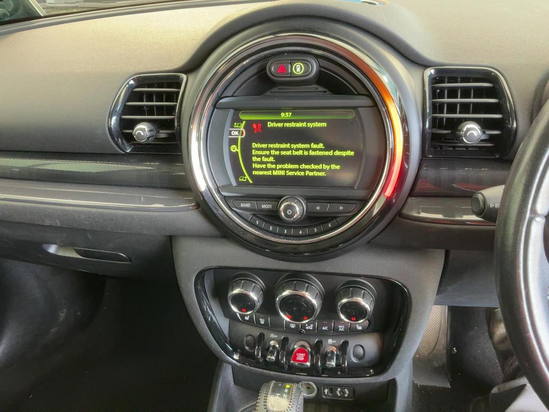 Photo '23' of Mini Clubman Cooper Photo '23' of Mini Clubman Cooper