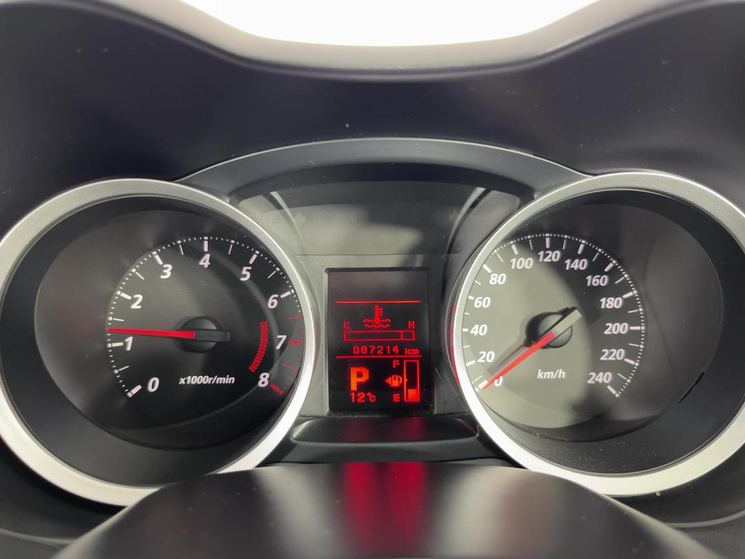 Photo '21' of Mitsubishi Lancer