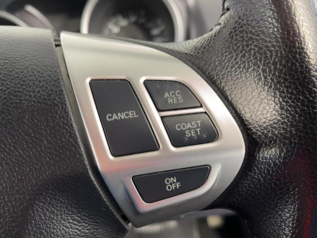 Photo '26' of Mitsubishi Lancer
