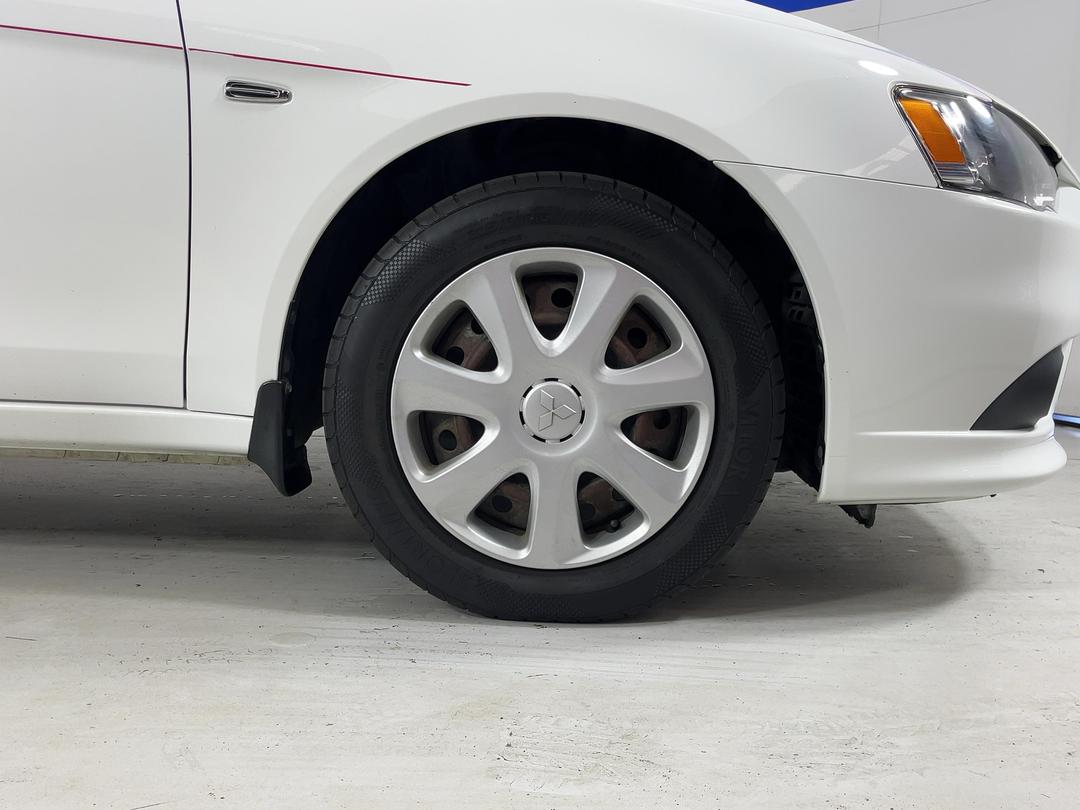 Photo '9' of Mitsubishi Lancer