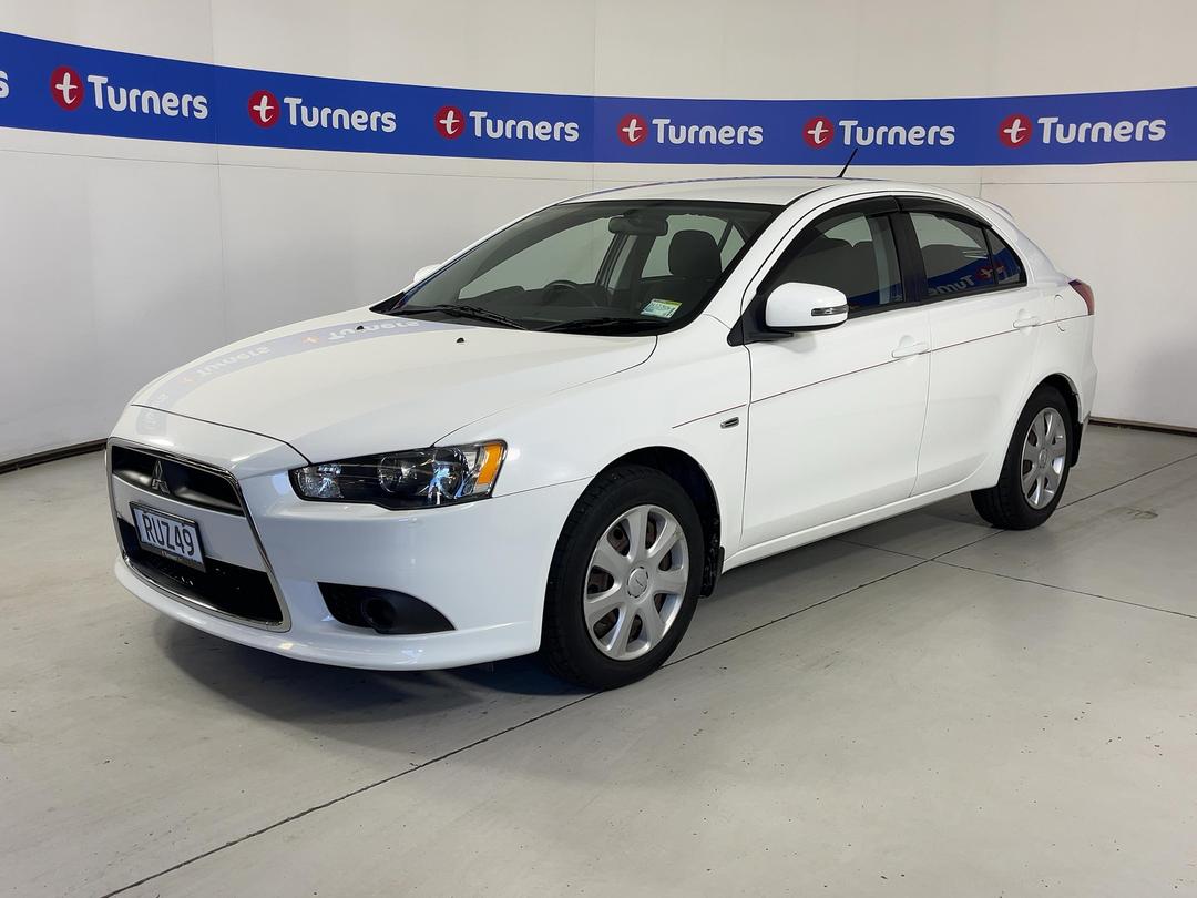 Photo '4' of Mitsubishi Lancer