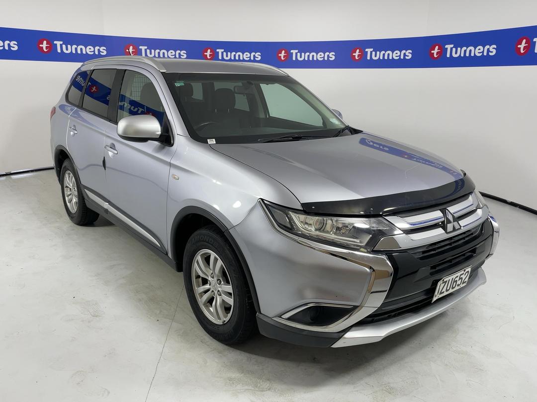 Photo '1' of Mitsubishi Outlander