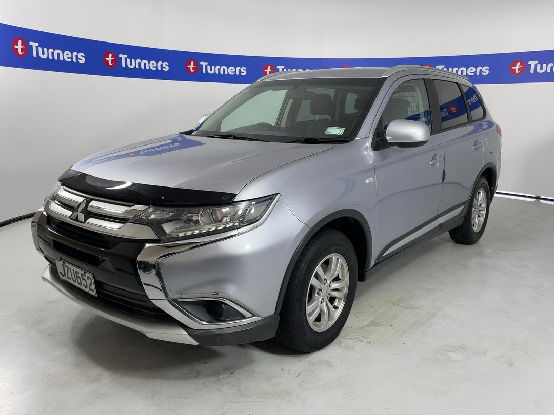 Photo '4' of Mitsubishi Outlander
