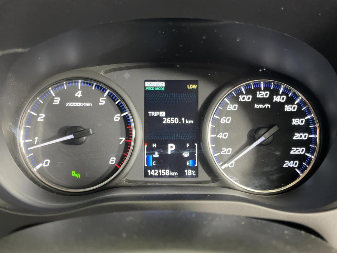 Photo '21' of Mitsubishi Outlander