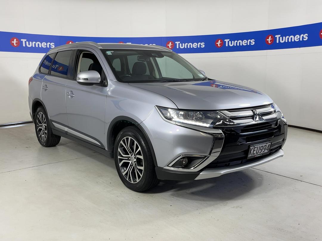 Photo '1' of Mitsubishi Outlander