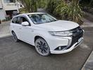 Thumbnail '3' of Mitsubishi Outlander Phev