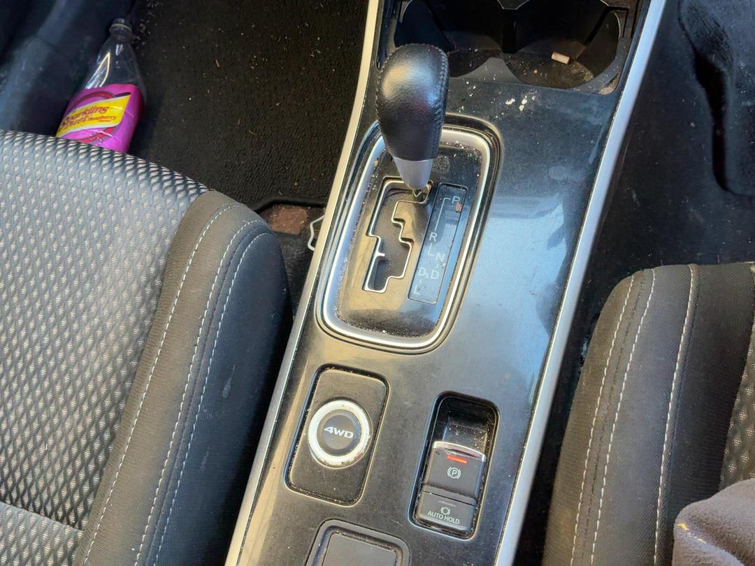 Photo '18' of Mitsubishi Outlander LS Photo '18' of Mitsubishi Outlander LS