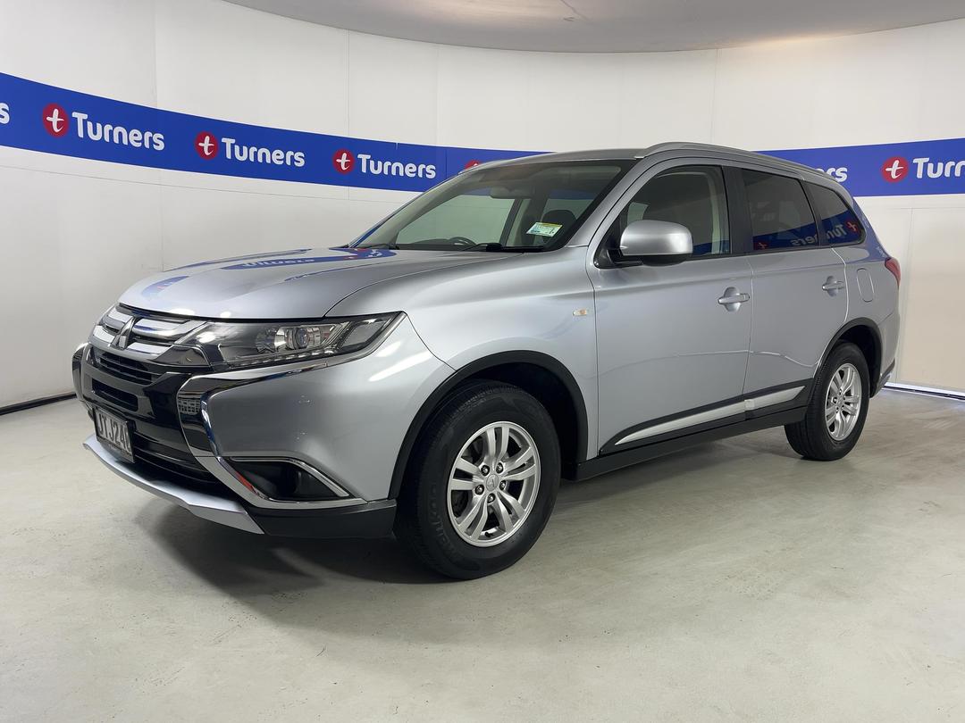 Photo '4' of Mitsubishi Outlander