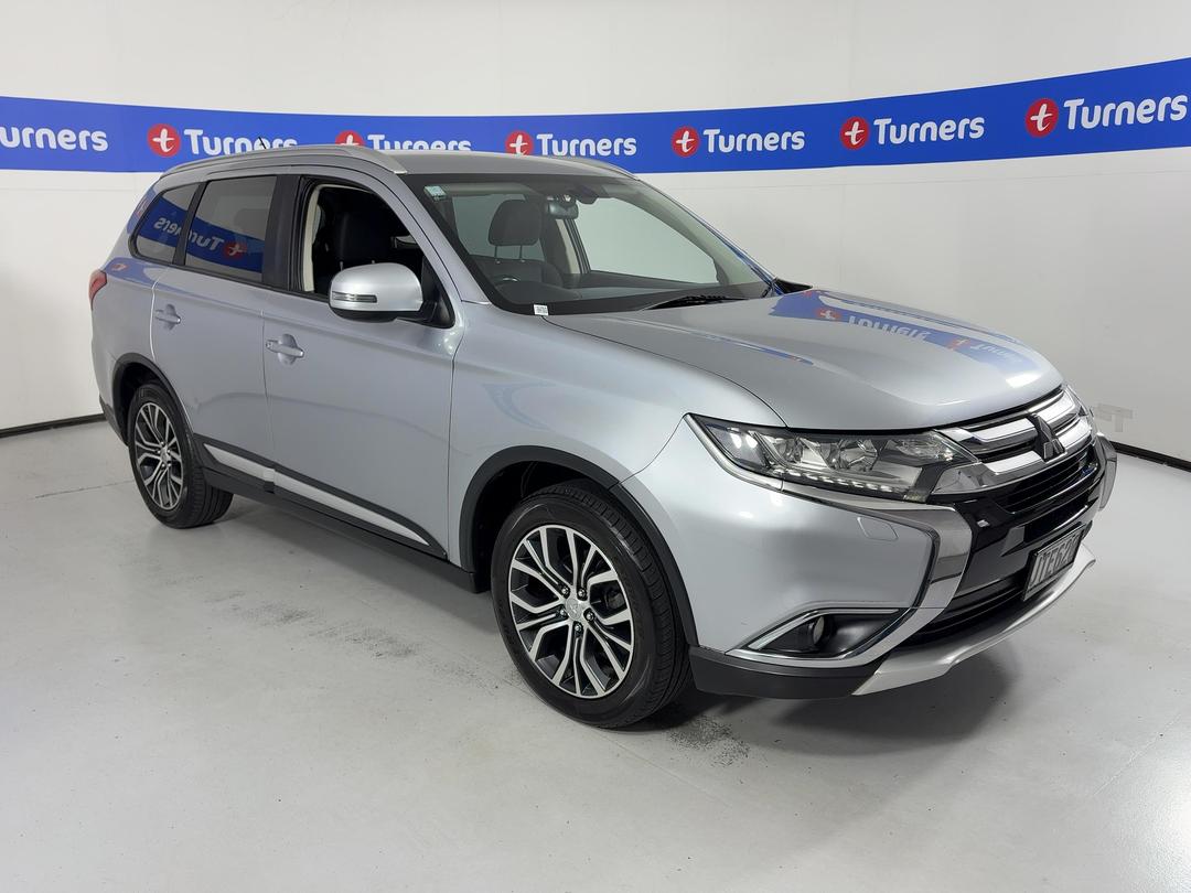 Photo '1' of Mitsubishi Outlander