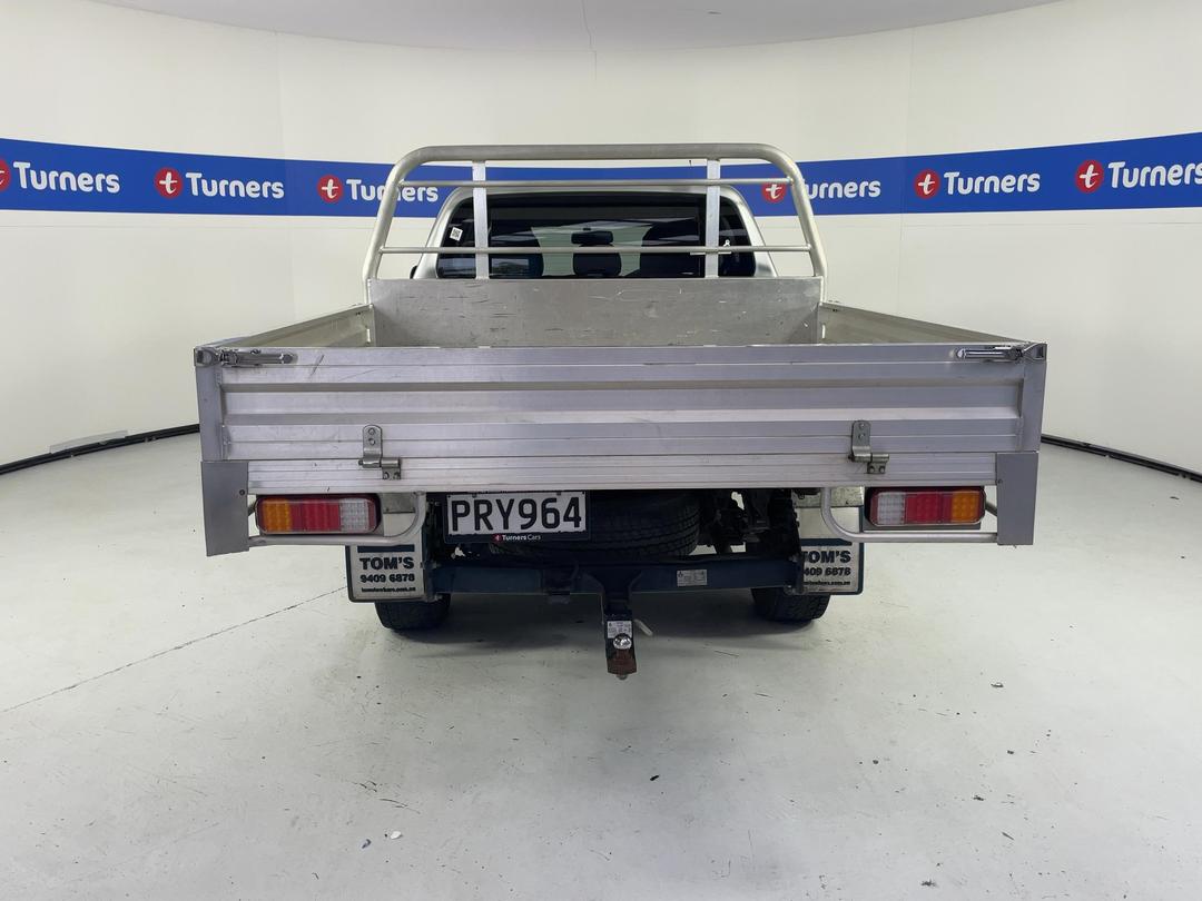 Photo '6' of Mitsubishi Triton