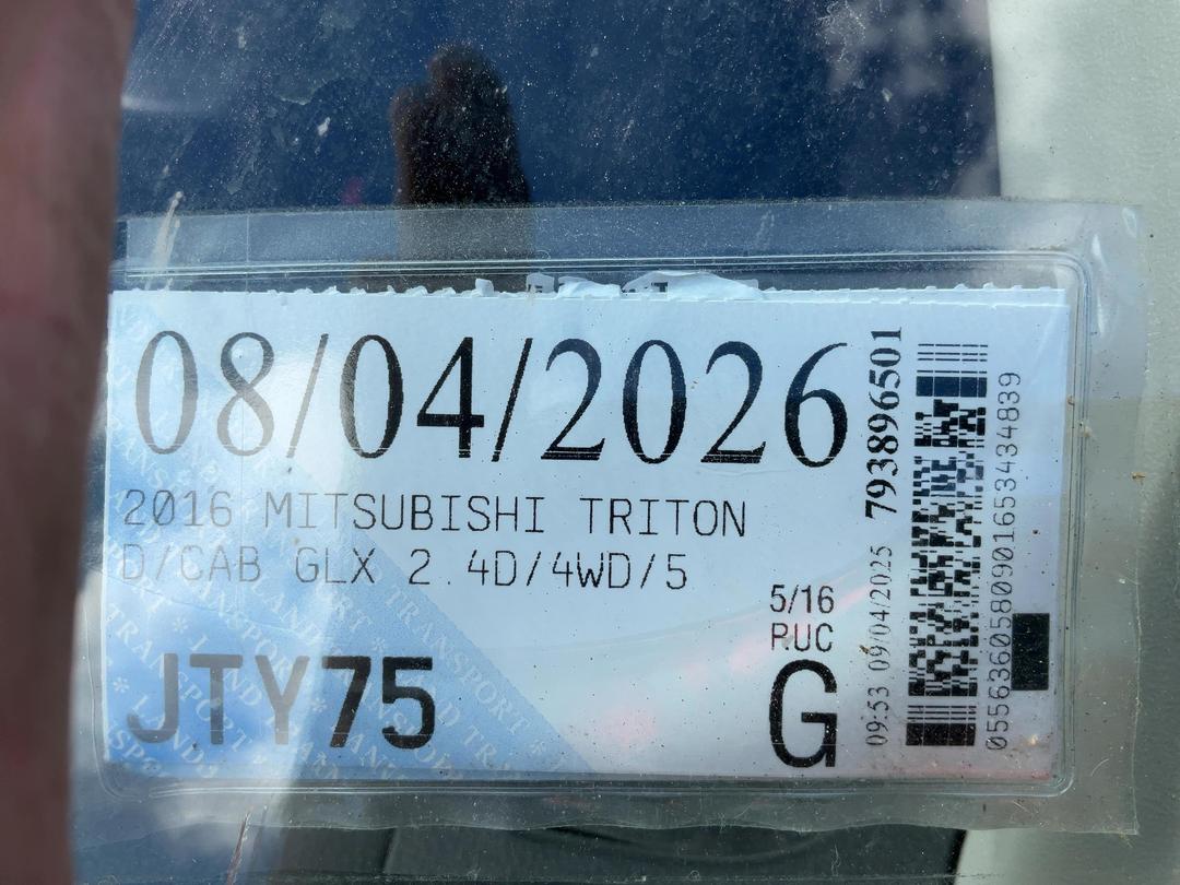 Photo '21' of Mitsubishi Triton D/CAB GLX